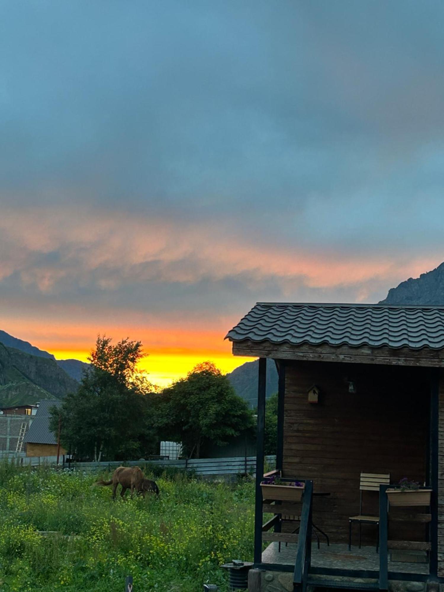 Panorama Cottages Stepancminda Exteriér fotografie